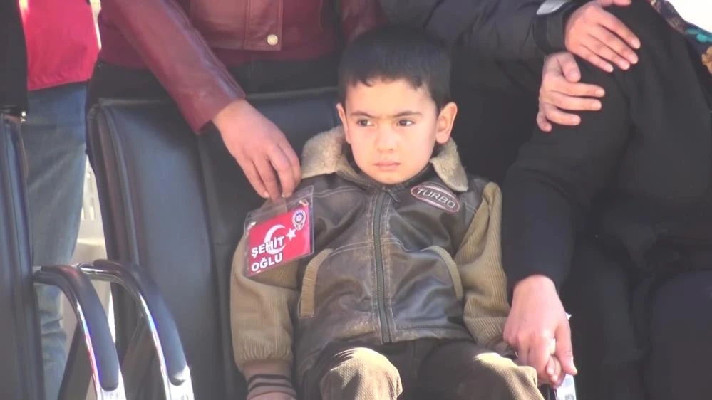 Şehit polis memleketine uğurlandı